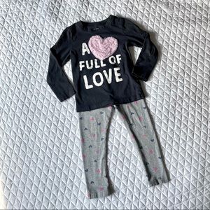 Heart & Love Theme Clothing Bundle (Top and Leggings) 💖